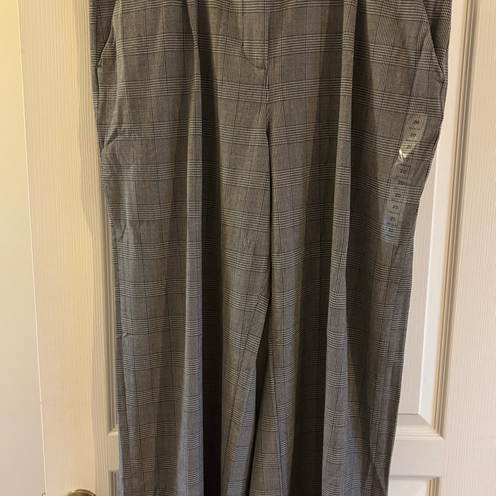 American Eagle Outfitters Black Plaid Women’s Dress Pants